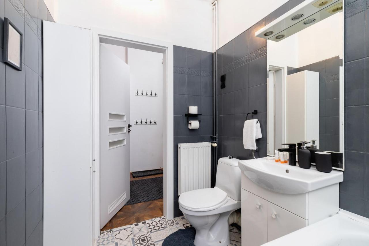 Podwale Apartment Uj Downtown Cracow By Noclegi Renters Cracovie Extérieur photo